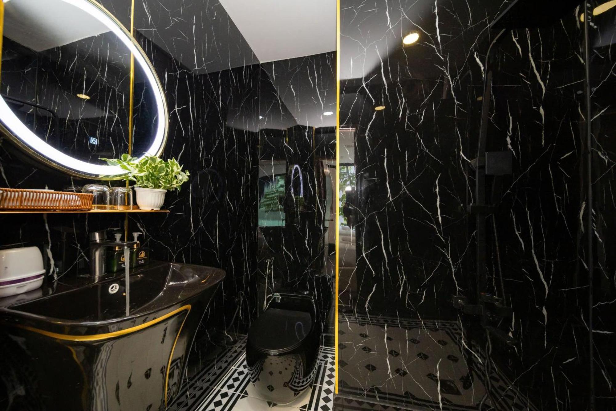 The Passion Suites Hotel & Spa مدينة هوشي منه المظهر الخارجي الصورة